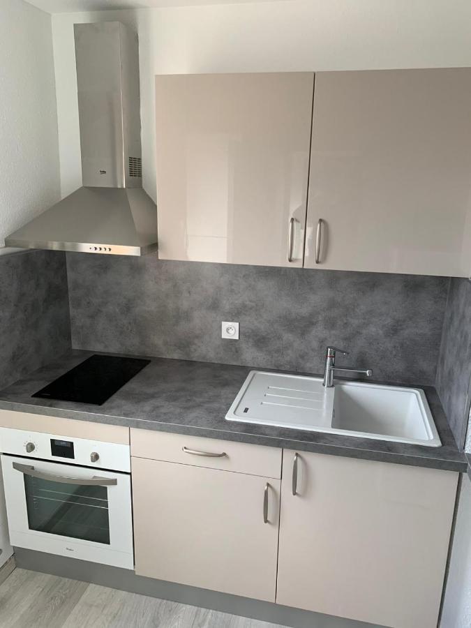 Charmant Studio Avec Climatisation Et Parking Perpignan Exterior photo