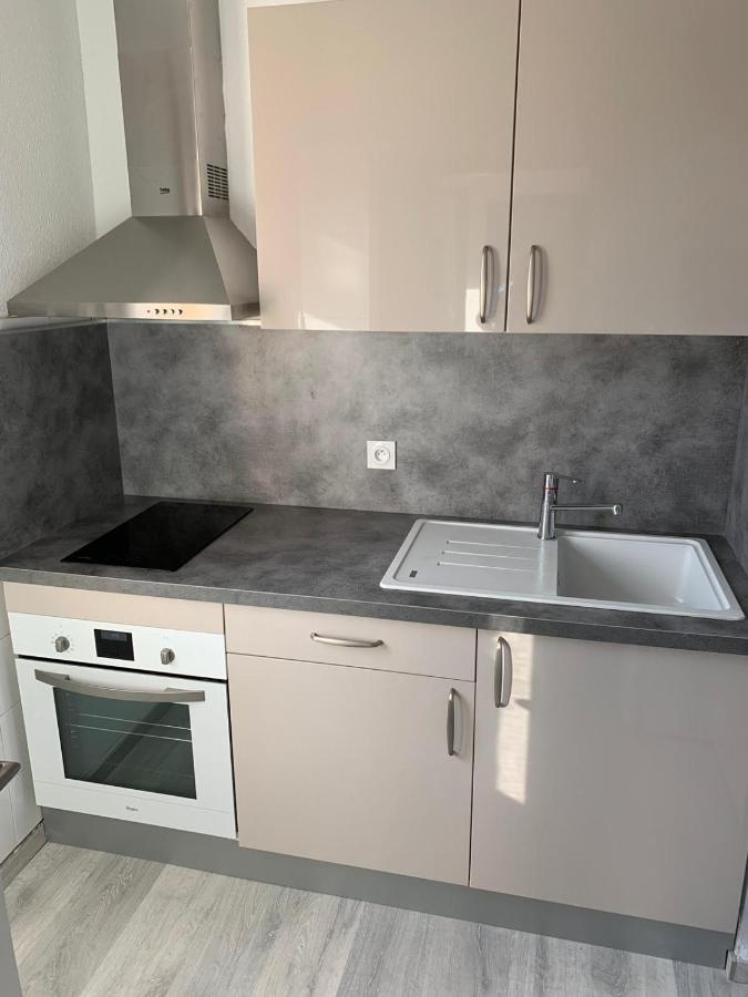 Charmant Studio Avec Climatisation Et Parking Perpignan Exterior photo
